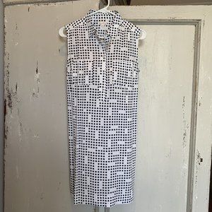 GAP white sleveless dress with navy polka dots